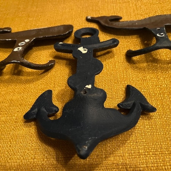 Vintage Blue Cast Iron Nautical Anchor & Whale Hooks - Set of 3 - Picture 6 of 6